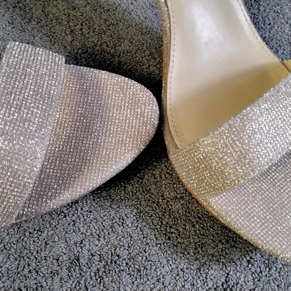 Putu Womens Block Heel Sandals Size 11 Champagne Glitter Ankle Strap Open Toe - Picture 3 of 14